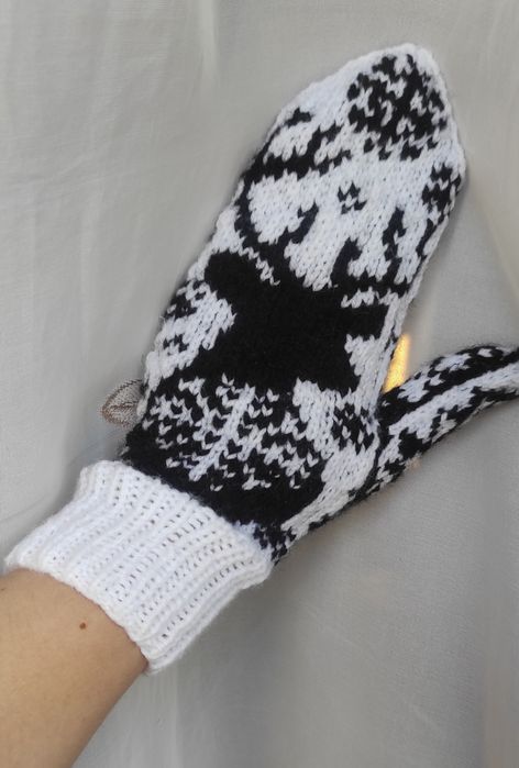 Рукавички вязаные