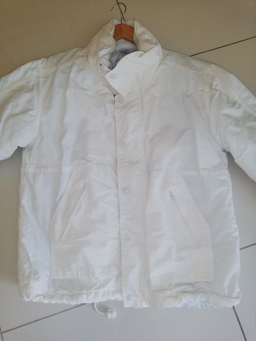 Blusão forro interior em branco