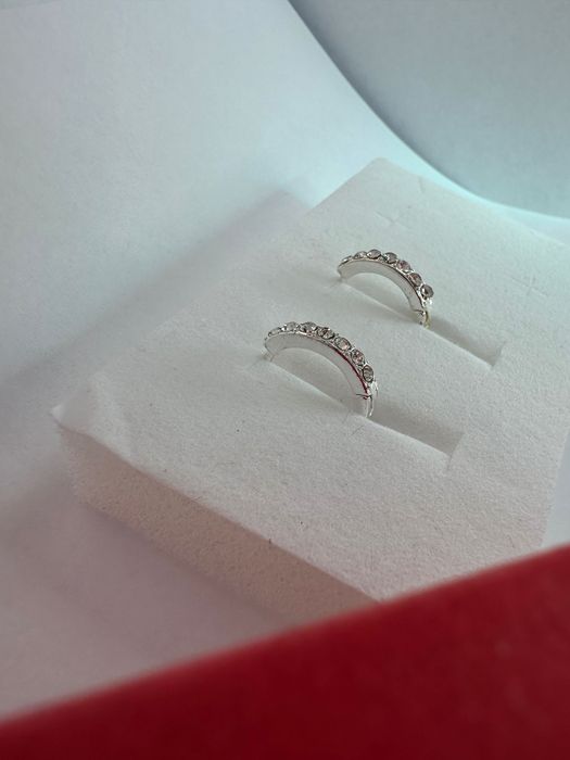 Знижка!!Серебряные серьги 925 Нові сережки . Круглі сережки з камінням