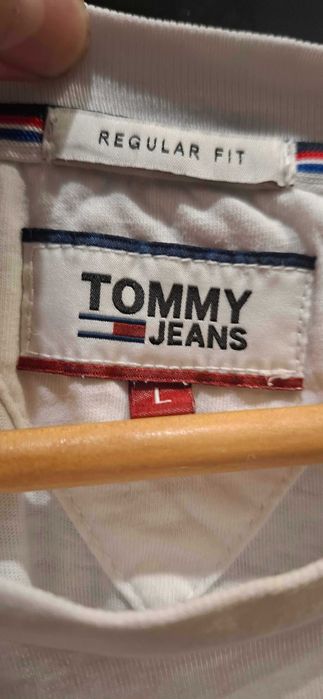 Biała Koszulka Tommy Jeans New York City Circle
