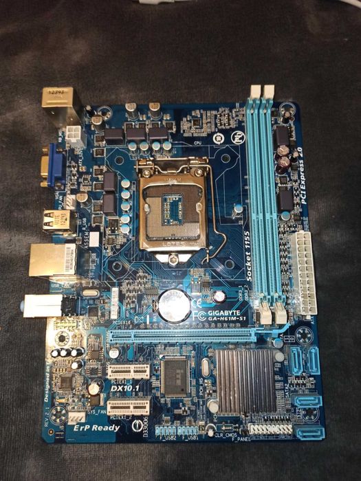 płyta główna GIGABYTE GA-H61M-S1 sprawna ale jeden slot RAM uszkodzony