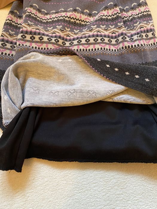 Piękna sukienka rozm. 36 beż