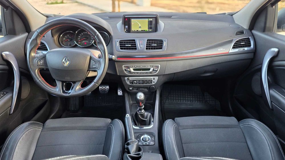 Renault Megane GT-line Sport Tourer 1.5dci 2015 - Oportunidade!