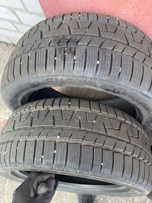 Шины зима 245/45/17 как новые !