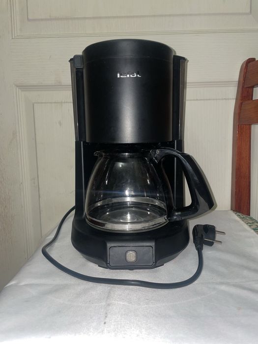 Кавоварка Tefal CM272N15