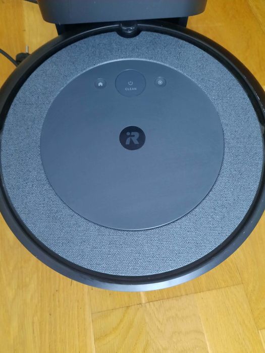 Irobot roomba i5+
