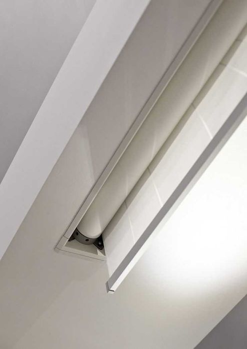 Моторизовані Екрани экран для проектора різних розмірів та форматів