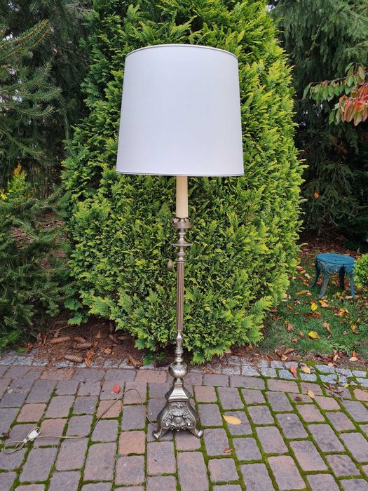 Piękna stylowa lampa stojąca Podłogowa