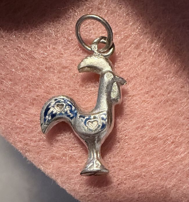 Galinho de barcelos em prata para fio