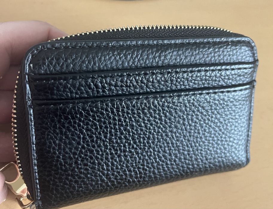 Carteira Preta Nova | Parfois