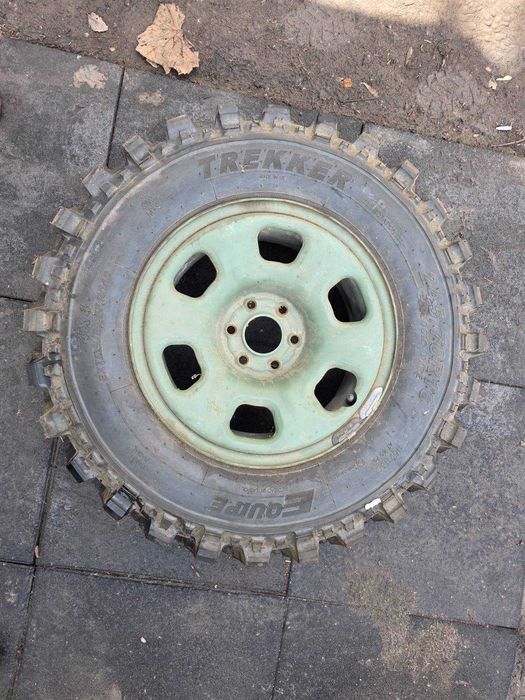 Болотна гума 245\70 R16 з дисками