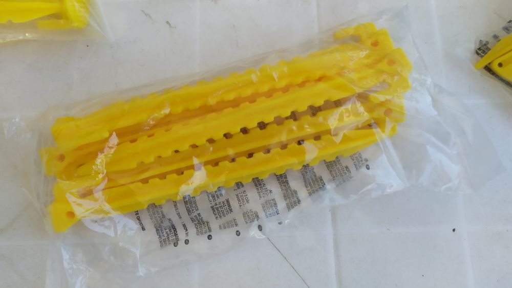 Estacas para Campismo e Insufláveis