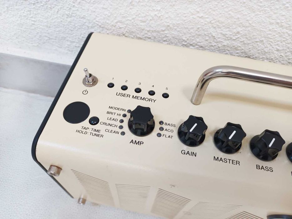 Amplificador Yamaha THR10 - Portátil