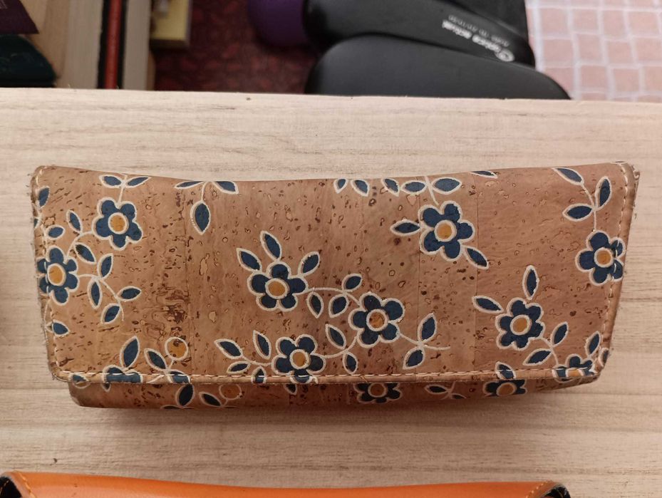 Diversas Caixas de Óculos