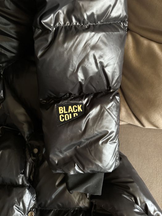 Зимовий пуховик