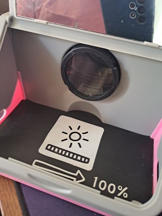 Projector de smartphone455280241862266881