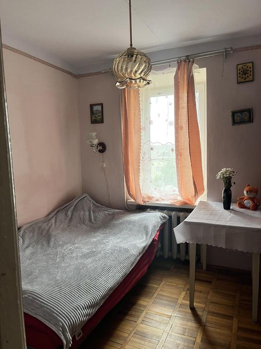 Продаж квартири в центрі м.Долина