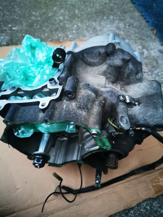 Dół silnika Yamaha YZF r125
