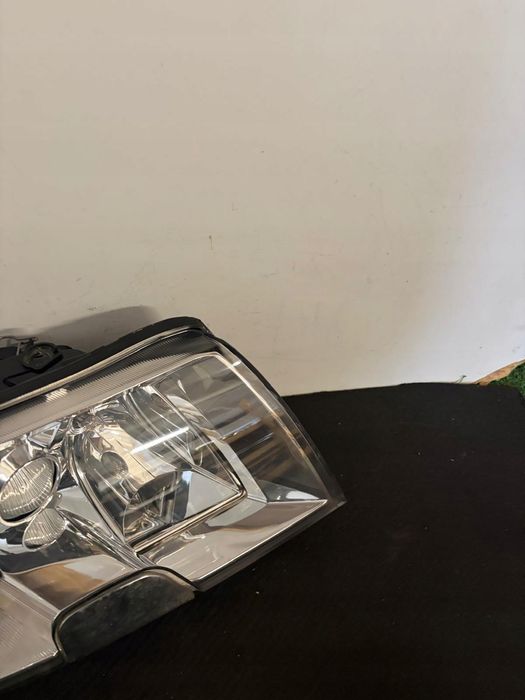 lampa prawa reflektor prawy skoda superb 1 zwykła soczewka hella demon