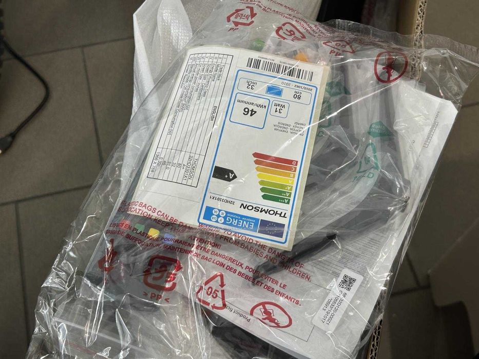 Telewizor LED Thomson TV 32 2HD2S13 HD STV bez Androida 32"