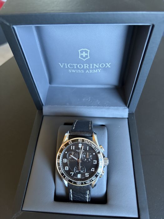Zegarek Victorinox Swiss Army Tachymeter