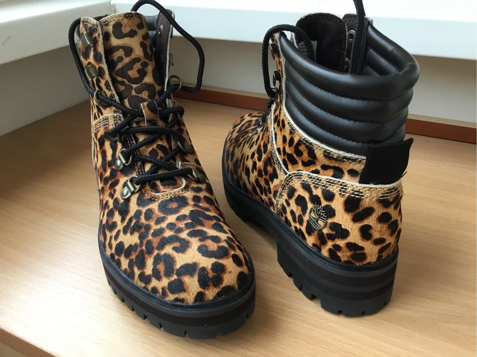 Продам ботинки осень - зима- весна Timberland /Michael Kors