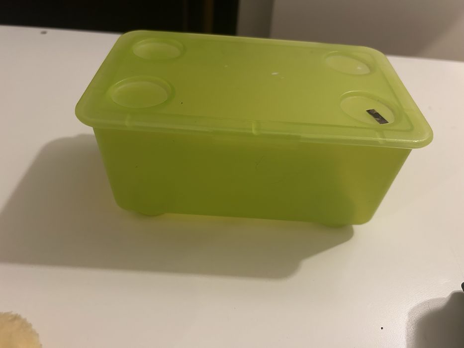 Pojemniki zamykane ikea 3 szt 17/10