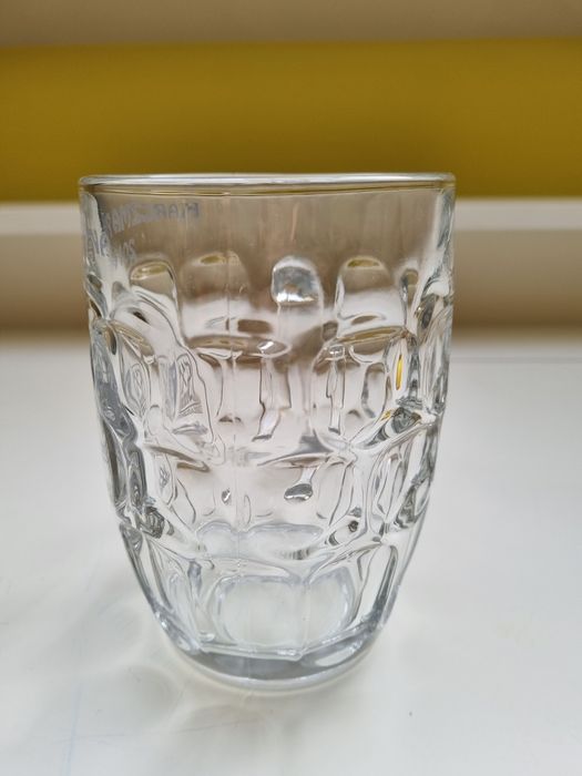 Szklany kufel barbórkowy