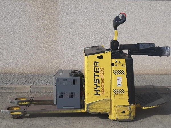 Porta paletes elétrico hyster