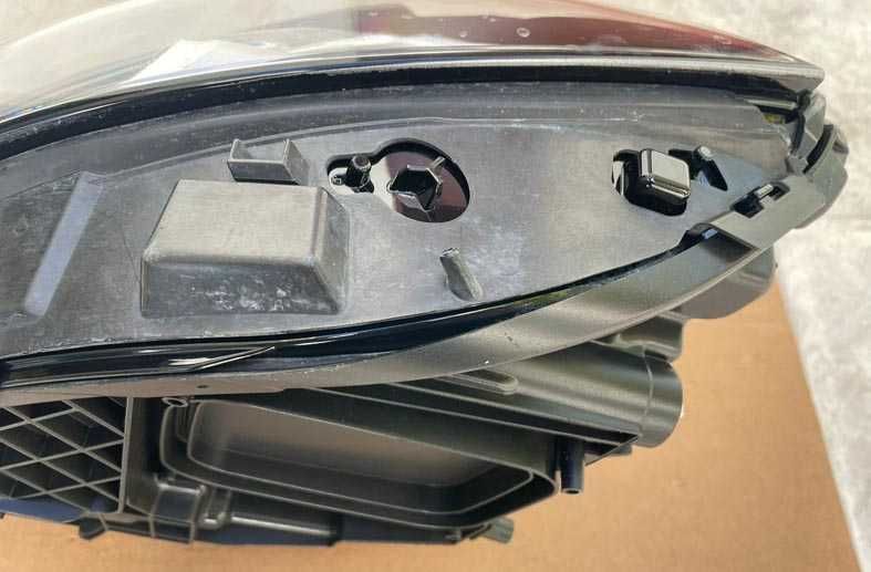 otica frontal ESQ mercedes classe A W177 / V177 . fase 1 - FULL LED