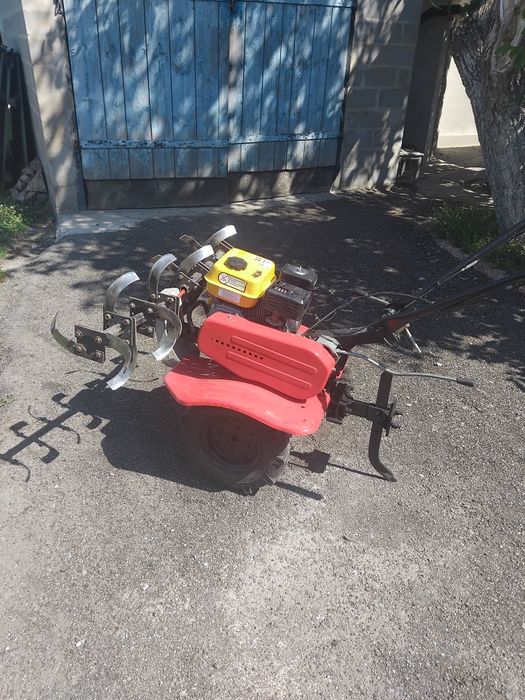 Продажа мотоблока,  бензиновий