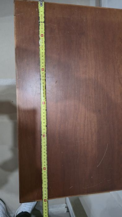 Mesa de Apoio em madeira muito resistente