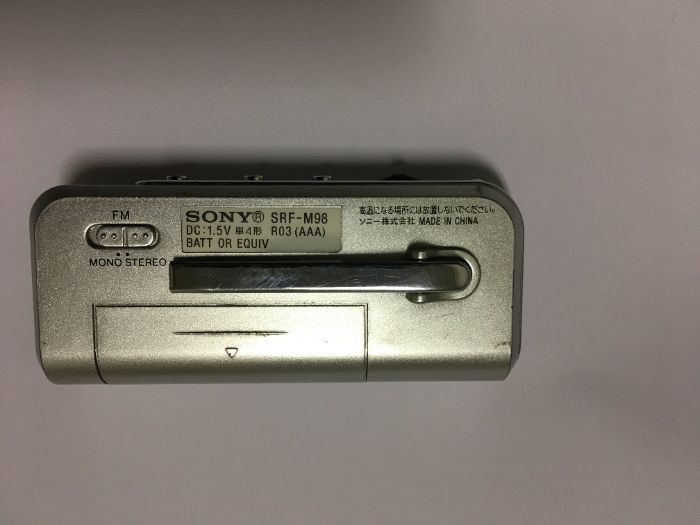 Rádio de bolso Sony FM Stereo/AM Pocketable Radio M 98 Silver SRF-M 98