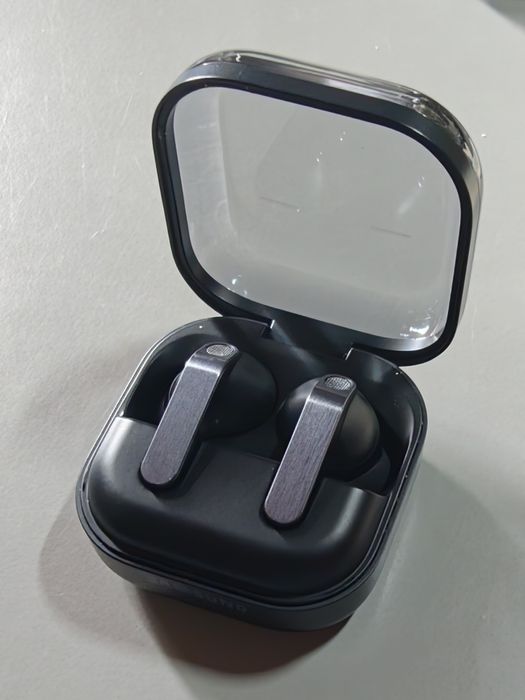 Samsung buds 4 pro