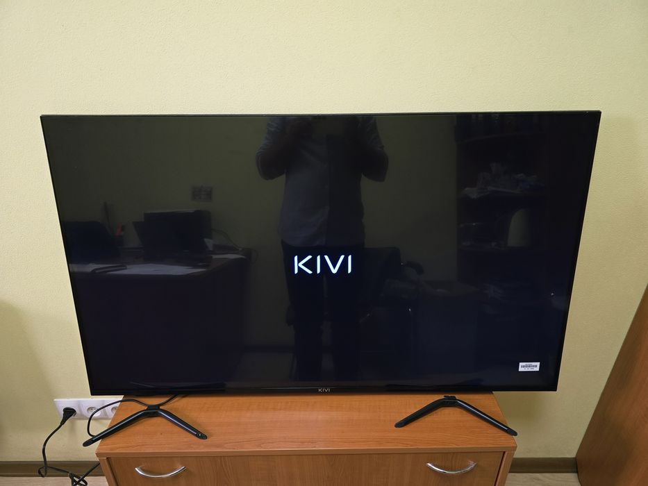 Продам телевізор Kivi 50"