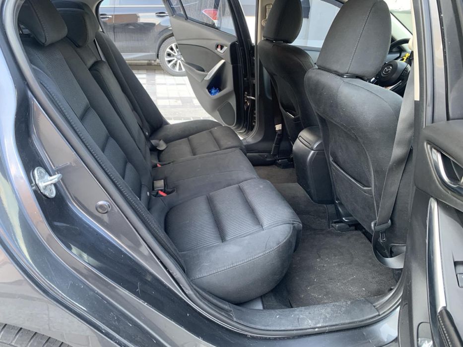 Автомобиль Mazda 6