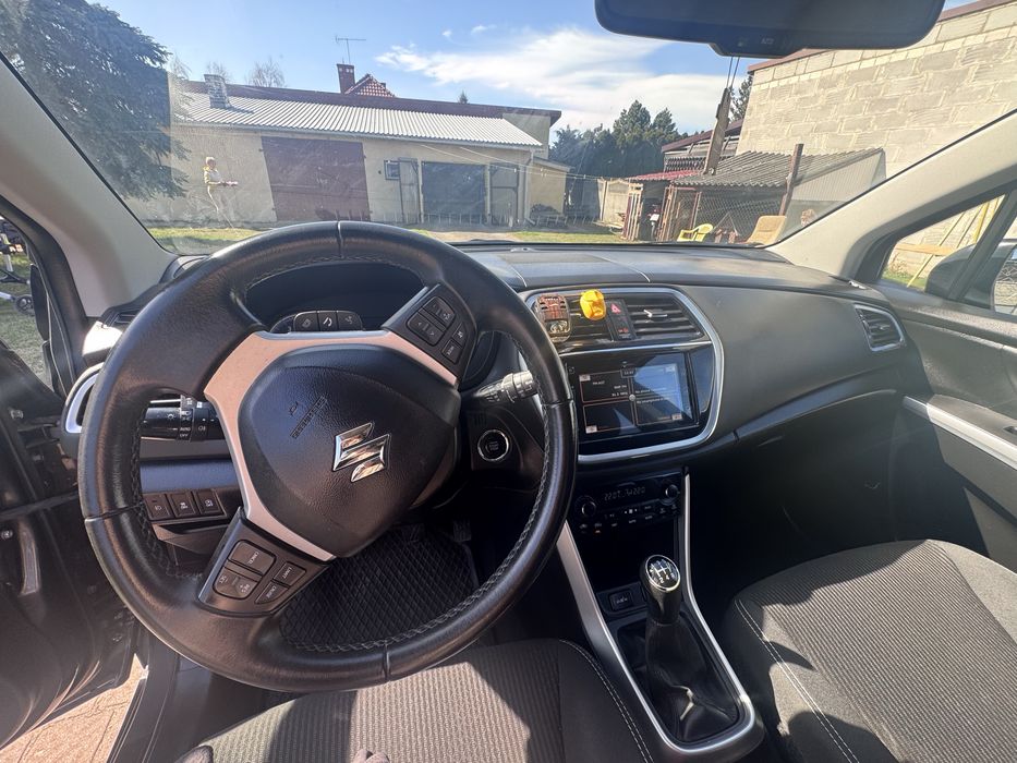 Sprzedam Suzuki s-cross
