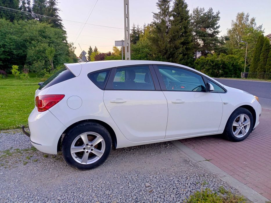 Opel Astra 1.4 B lift