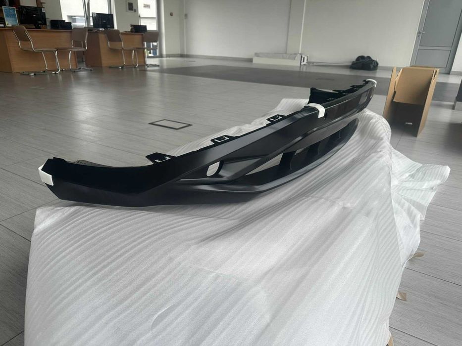 Передній бампер на автомобіль Nissan Ariya (нижня частина). Ніссан Арія