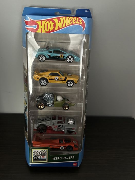 Hot wheels 5-pak