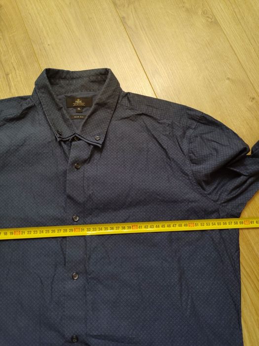 Zestaw ubrań męskich rozmiary L/XL spodenki w kwiaty większe M