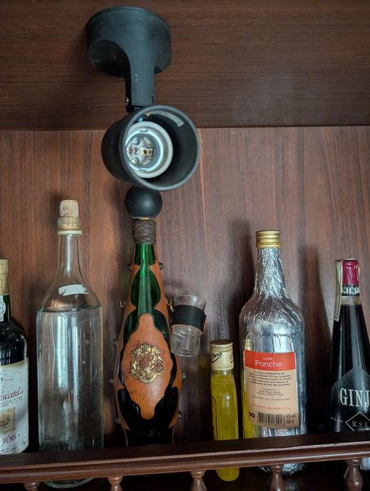 Bar Vintage Bom Estado