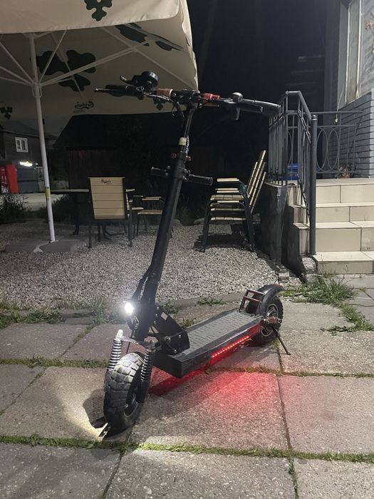 Електро самокат kugo kirin m4 pro