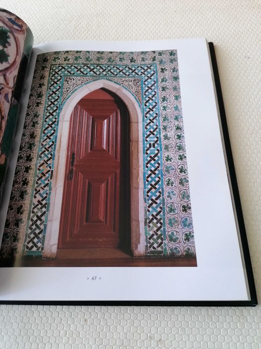 Azulejos - Arte e História - Rioletta Sabo & Jorge Nuno Falcato