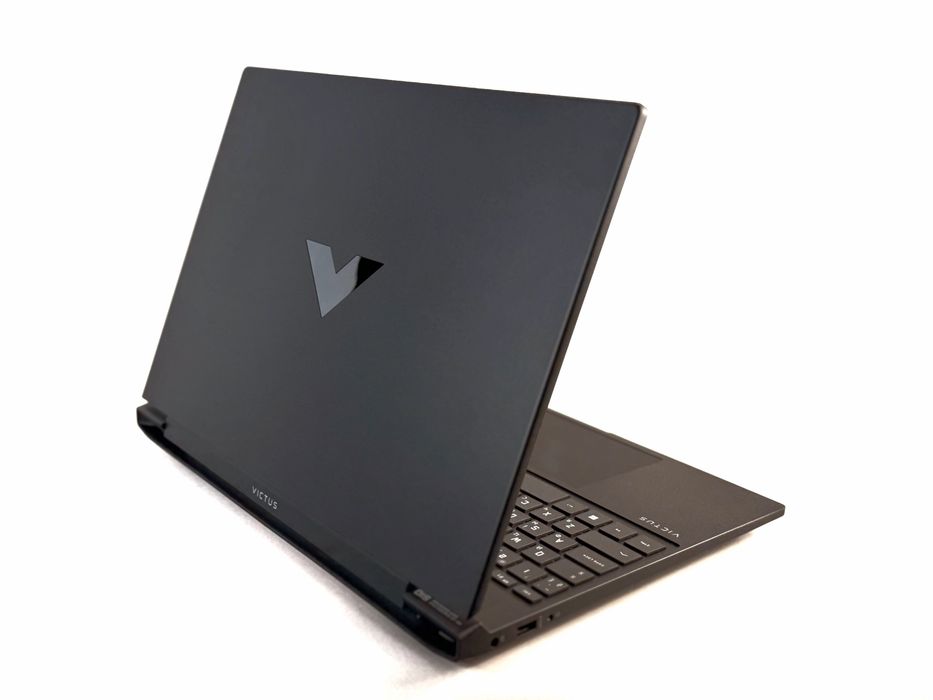 HP Victus 16-e0xxx / 16.1” Full HD IPS 144Hz / AMD Ryzen 7 5800H / NVIDIA GeForce RTX 3050 Ti 4GB / 16GB RAM / SSD 512GB / Windows 11 Home
