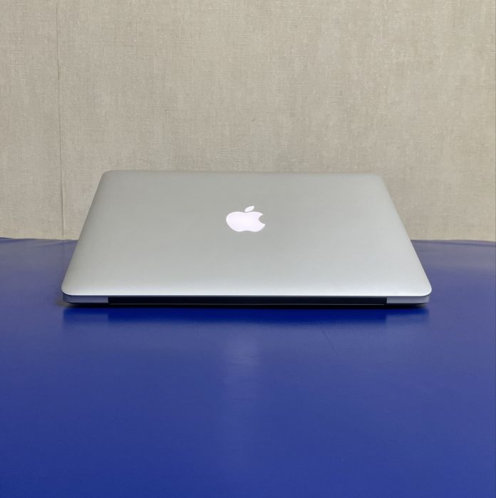 MacBook Pro 13  2013  core i5  4rsm  128Gb