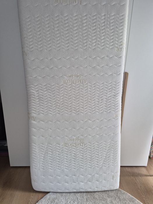 Materac piankowy 90x200 Janpol AlmiDecor