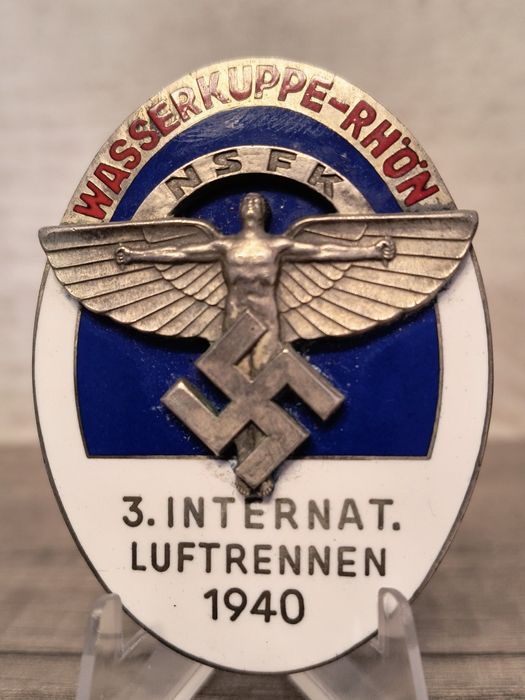 Militaria de Trincheira distintivo de 3° corrida aérea  internacional NSFK Alemanha 1940