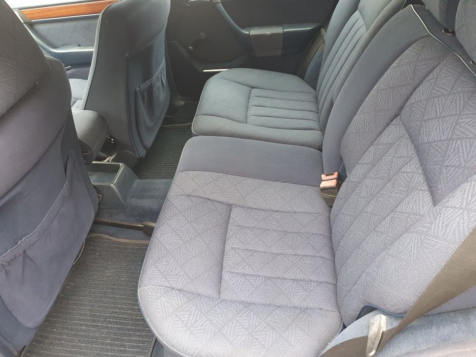 Mercedes -benz 300td