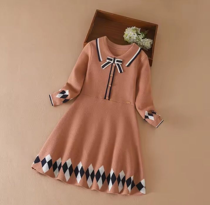 Тепле плаття для дівчинки, 5р., тепла сукня